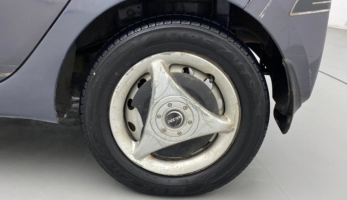2018 Hyundai Eon ERA +, Petrol, Manual, 86,770 km, Left Rear Wheel