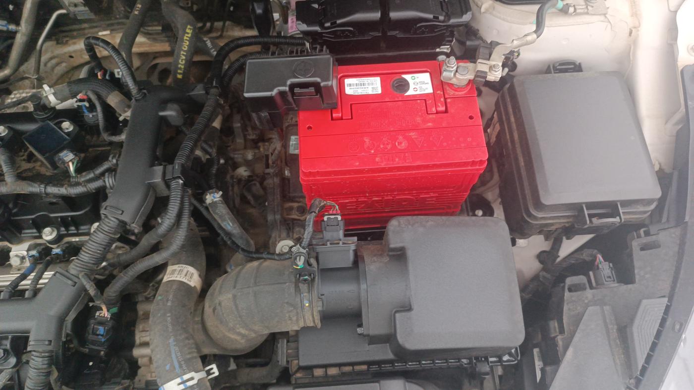 2024 Hyundai NEW I20 ASTA (O) 1.2 IVT, Petrol, Automatic, 20,609 km, Engine View - Left
