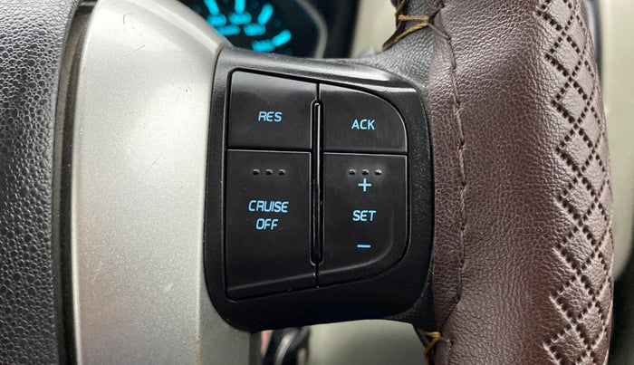 2014 Mahindra Scorpio S10, Diesel, Manual, 71,181 km, Adaptive Cruise Control