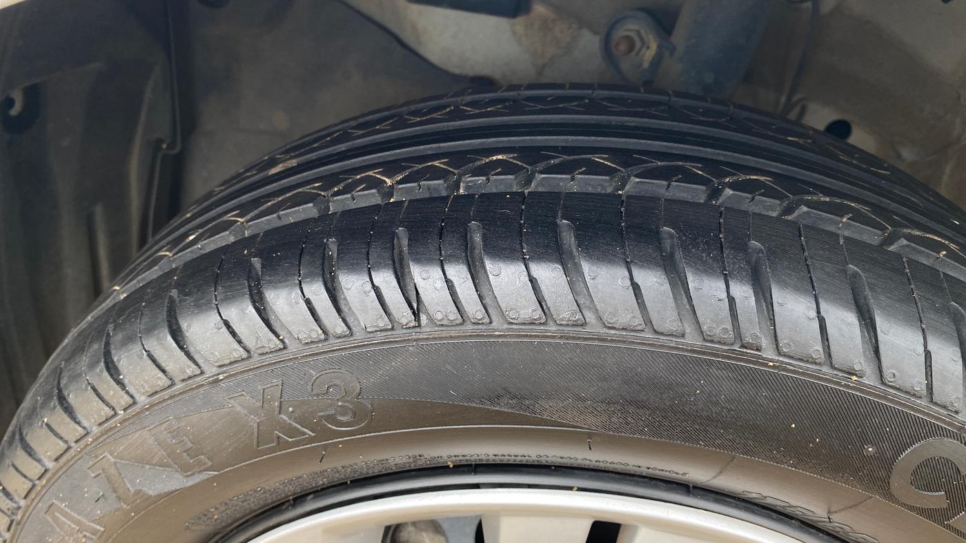 2023 Honda Amaze 1.2L I-VTEC S, Petrol, Manual, 73,548 km, Left Front Tyre Tread