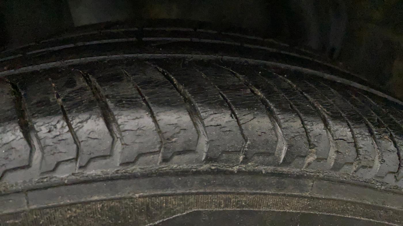 2022 Nissan MAGNITE XL, Petrol, Manual, 49,557 km, Right Rear Tyre Tread