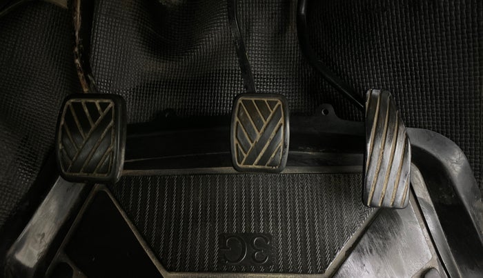 2015 Maruti Wagon R 1.0 LXI CNG, CNG, Manual, 73,404 km, Pedals