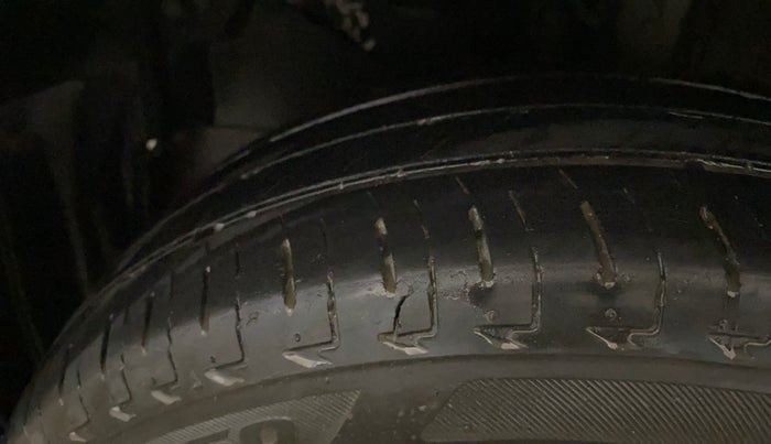 2019 Honda Amaze 1.2L I-VTEC E, Petrol, Manual, 50,499 km, Left Front Tyre Tread