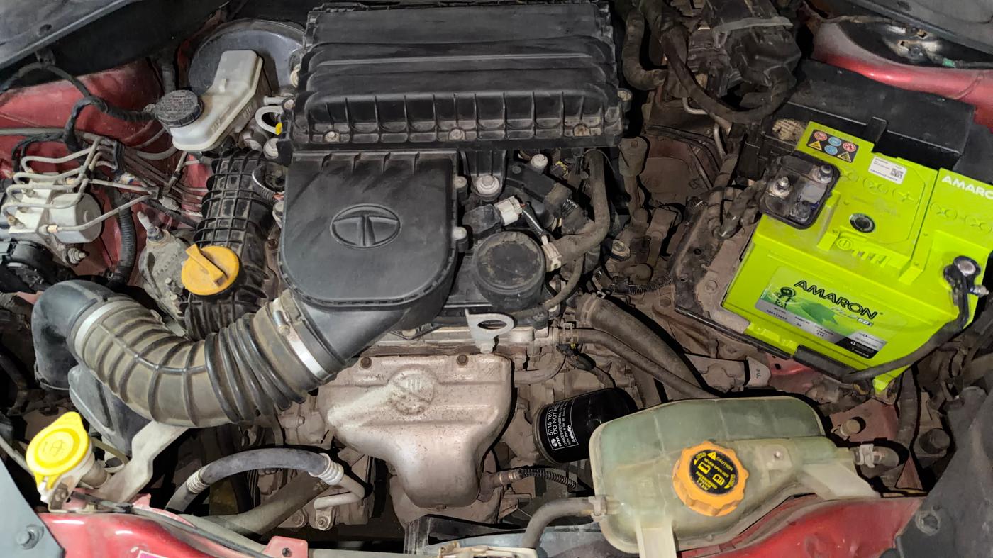 2019 Tata Tiago XZ PLUS PETROL, Petrol, Manual, 39,224 km, Engine View