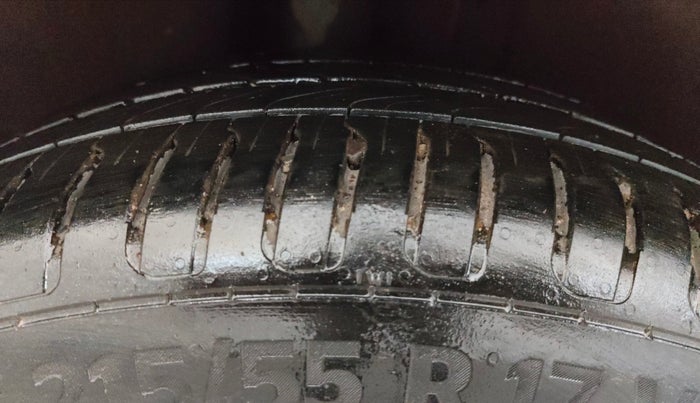 2022 MG ASTOR SHARP 1.5 CVT, Petrol, Automatic, 22,229 km, Right Rear Tyre Tread