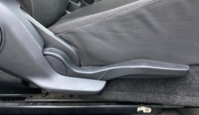 2018 Maruti Baleno ZETA PETROL 1.2, Petrol, Manual, 67,942 km, Driver Side Adjustment Panel