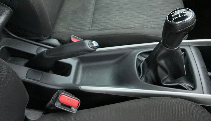 2018 Maruti Baleno ZETA PETROL 1.2, Petrol, Manual, 67,942 km, Gear Lever