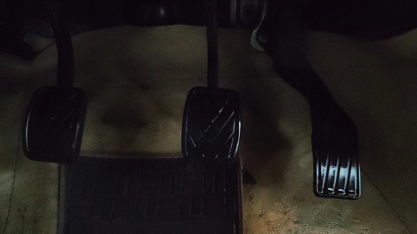 2024 Maruti Ciaz ALPHA 1.5 SHVS PETROL, Petrol, Manual, 23,956 km, Pedals