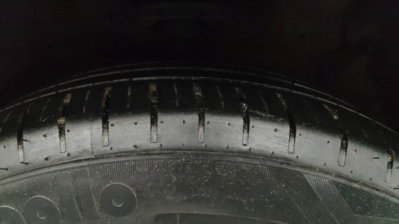 2024 Maruti Ciaz ALPHA 1.5 SHVS PETROL, Petrol, Manual, 23,956 km, Right Front Tyre Tread