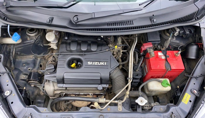 2011 Maruti Wagon R 1.0 LXI, Petrol, Manual, 87,356 km, Engine Bonet View