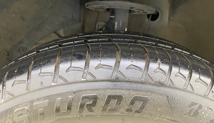 2020 Maruti Dzire ZXI Plus AMT, Petrol, Automatic, 69,320 km, Left Front Tyre Tread