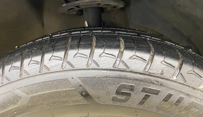 2020 Maruti Dzire ZXI Plus AMT, Petrol, Automatic, 69,320 km, Right Front Tyre Tread