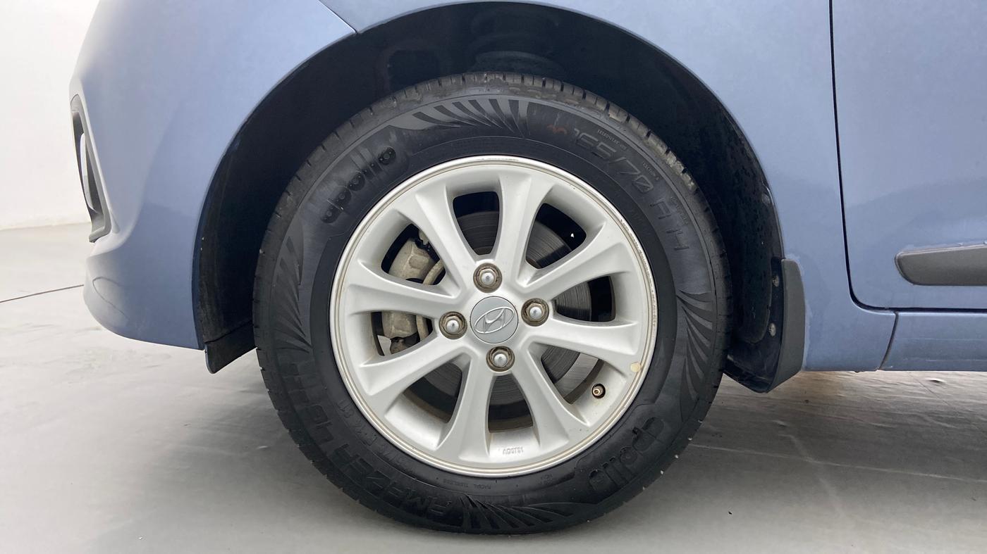 2015 Hyundai Grand i10 ASTA AT 1.2 KAPPA VTVT, Petrol, Automatic, 27,641 km, Left Front Wheel