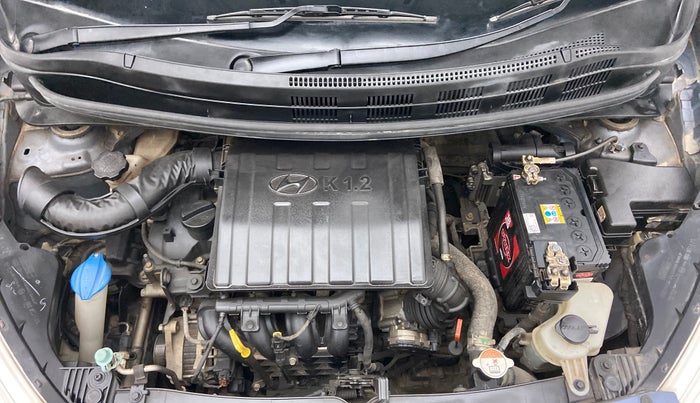 2015 Hyundai Grand i10 ASTA AT 1.2 KAPPA VTVT, Petrol, Automatic, 27,641 km, Engine Bonet View