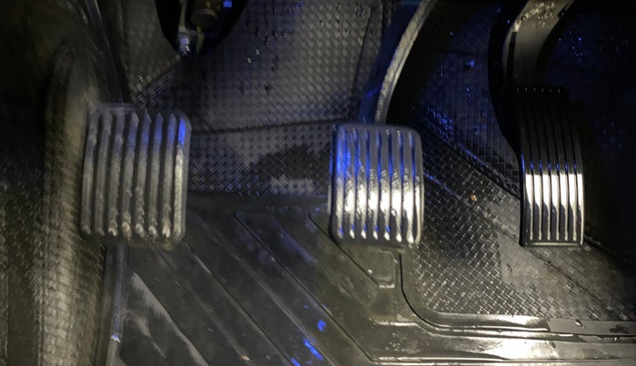 2023 Hyundai AURA SX 1.2, Petrol, Manual, 18,982 km, Pedals