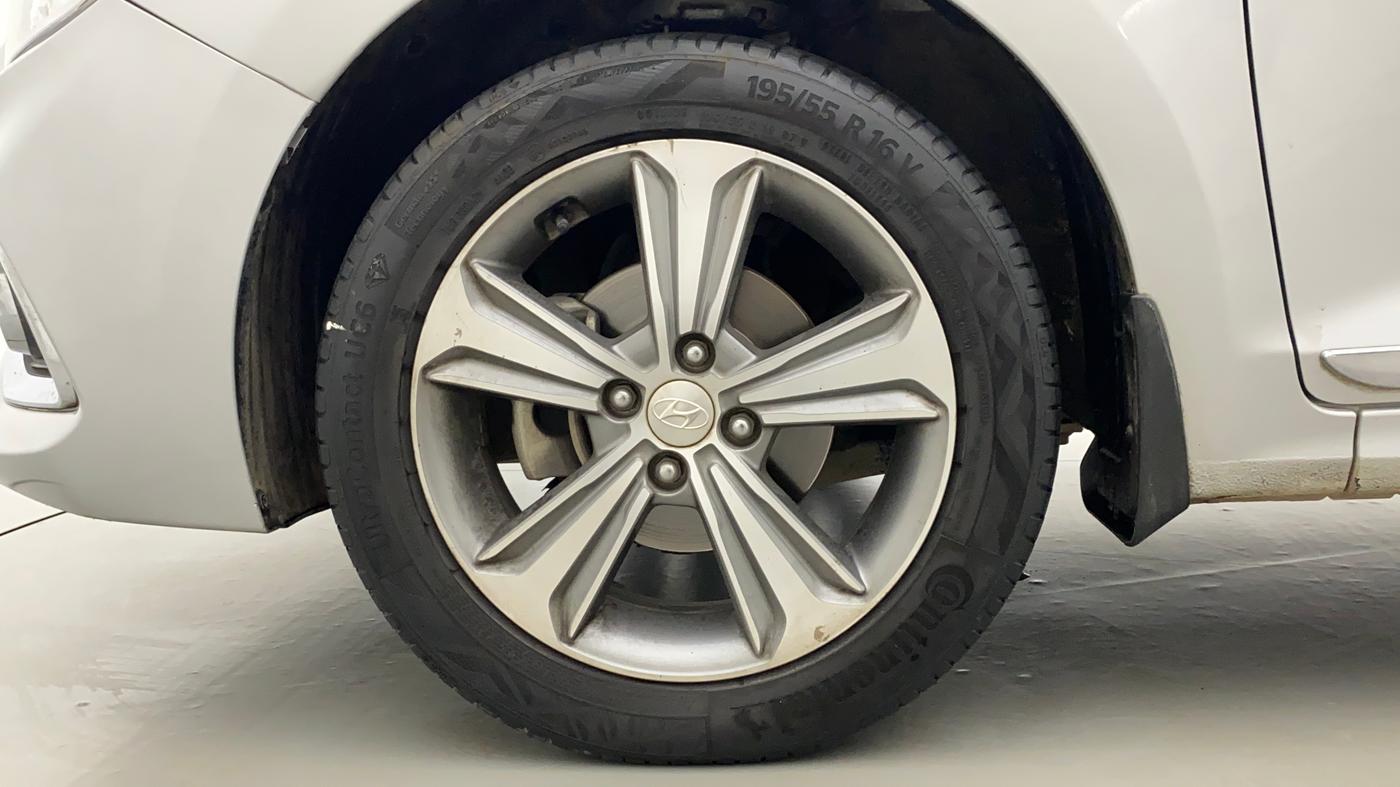 2018 Hyundai Verna 1.6 VTVT SX (O) AT, Petrol, Automatic, 66,078 km, Left Front Wheel