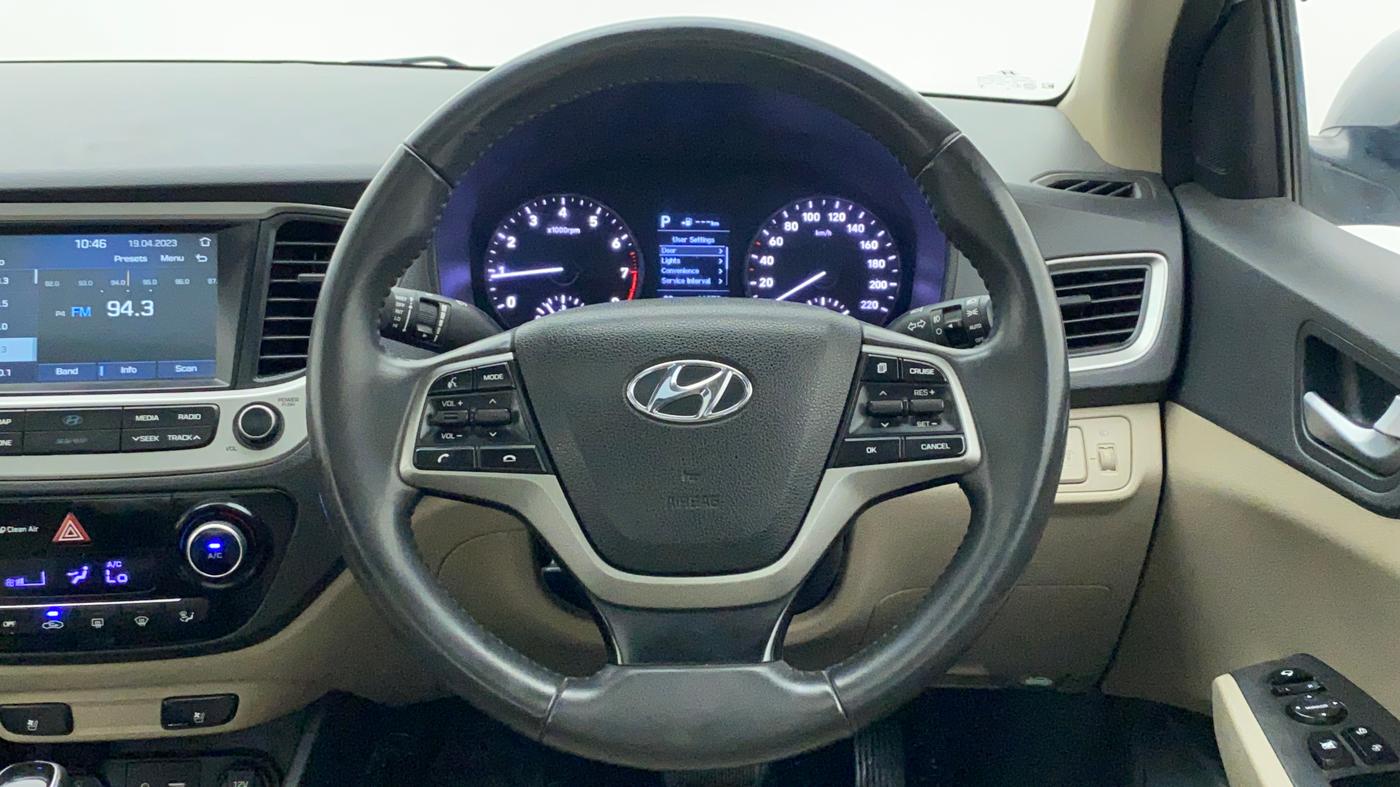 2018 Hyundai Verna 1.6 VTVT SX (O) AT, Petrol, Automatic, 66,078 km, Steering Wheel Close Up