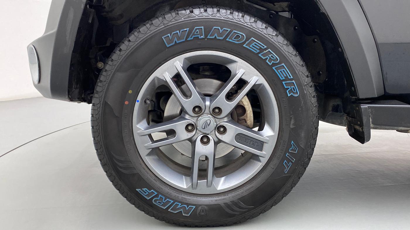 2021 Mahindra Thar LX PETROL HT 4WD AT, Petrol, Automatic, 10,913 km, Left Front Wheel