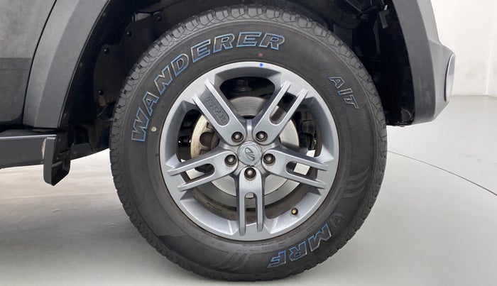 2021 Mahindra Thar LX PETROL HT 4WD AT, Petrol, Automatic, 10,913 km, Right Front Wheel