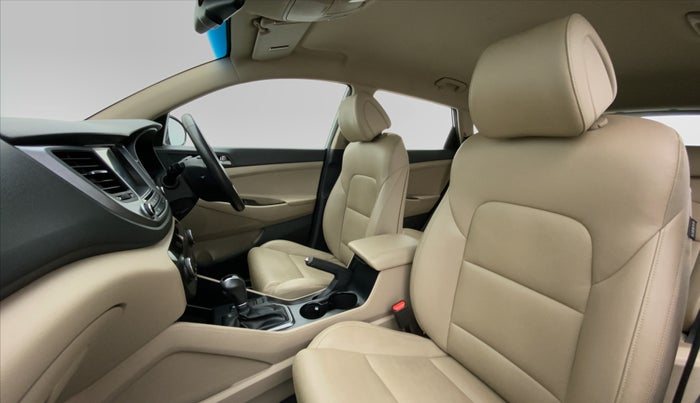 2018 Hyundai Tucson 2WD AT GL DIESEL, Diesel, Automatic, 11,865 km, Right Side Front Door Cabin