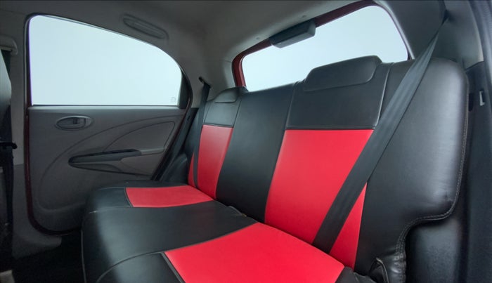 2011 Toyota Etios Liva G, Petrol, Manual, 64,686 km, Right Side Rear Door Cabin