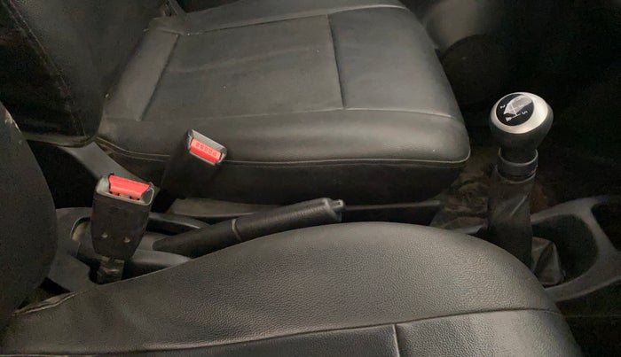 2013 Maruti Wagon R 1.0 LXI, Petrol, Manual, 53,943 km, Gear Lever