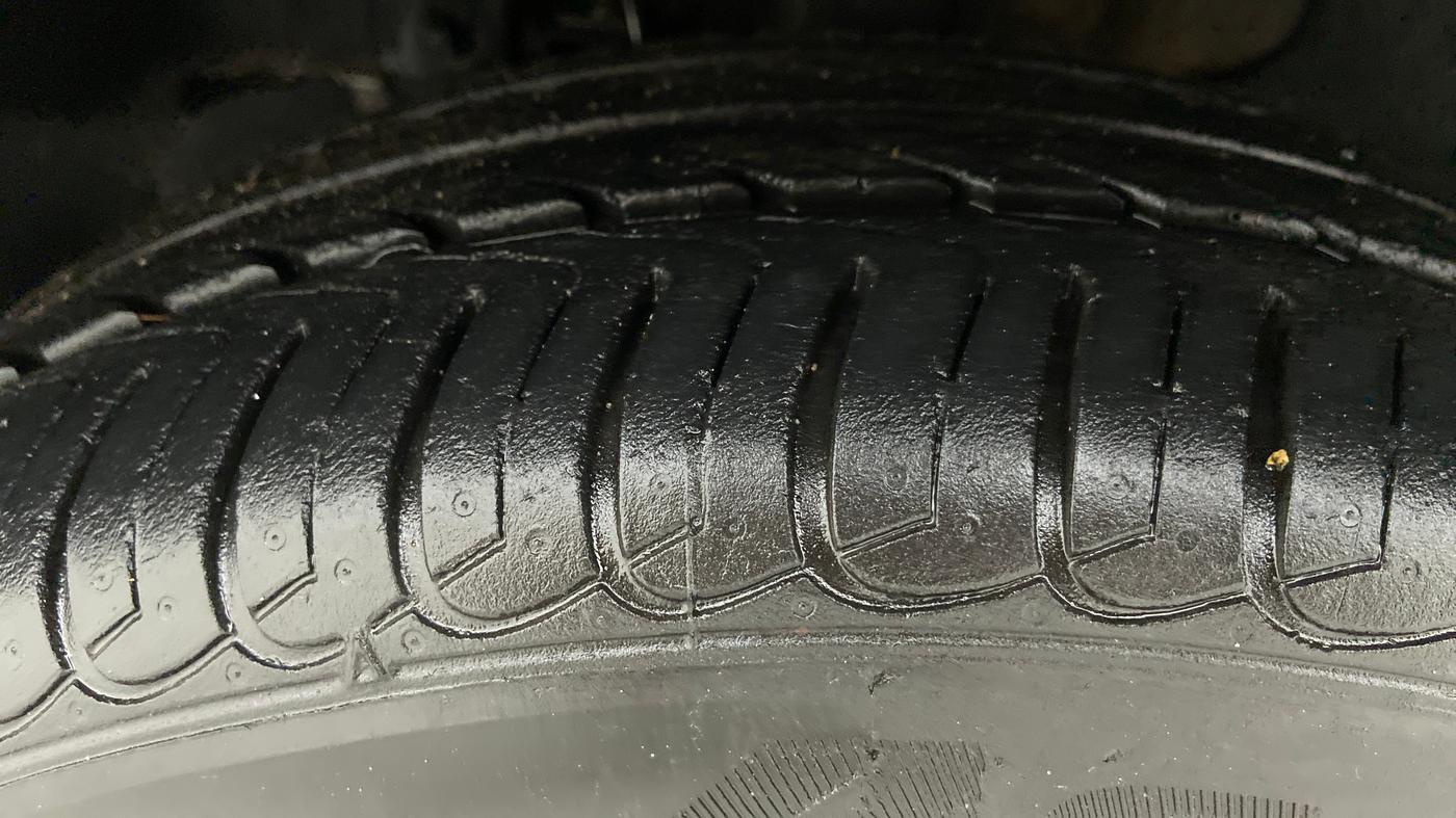 2019 Tata TIAGO NRG PETROL AT, Petrol, Automatic, 10,520 km, Left Rear Tyre Tread