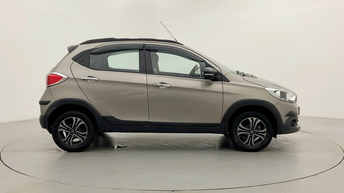 2019 Tata TIAGO NRG PETROL AT, Petrol, Automatic, 10,520 km, Right Side View