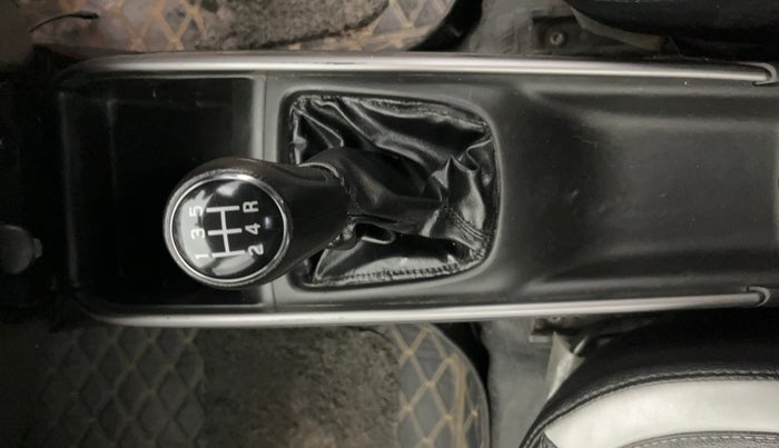 2021 Maruti Baleno ZETA PETROL 1.2, Petrol, Manual, 49,249 km, Gear Lever