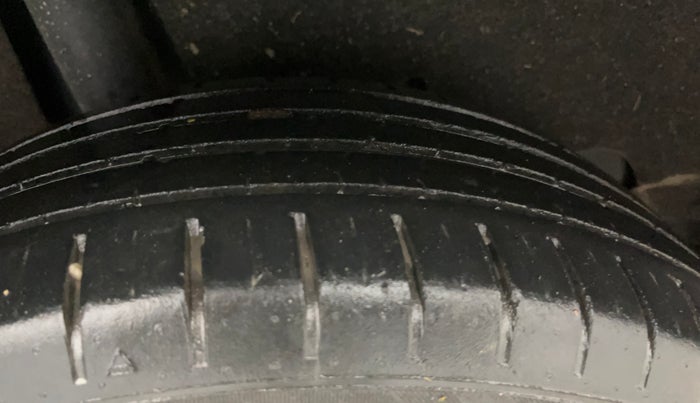 2021 Maruti Baleno ZETA PETROL 1.2, Petrol, Manual, 49,249 km, Right Rear Tyre Tread