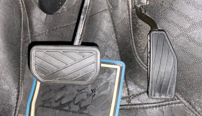 2019 Maruti New Wagon-R ZXI 1.2 AMT, Petrol, Automatic, 25,734 km, Pedals