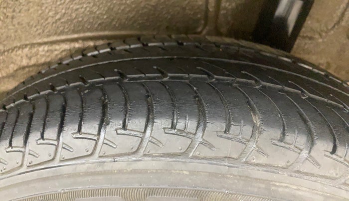 2019 Maruti New Wagon-R ZXI 1.2 AMT, Petrol, Automatic, 25,734 km, Left Rear Tyre Tread