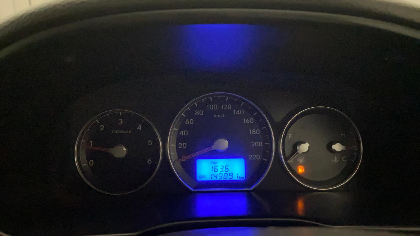 2012 Hyundai Santa Fe 4 WD, Diesel, Manual, 1,49,871 km, Odometer Image