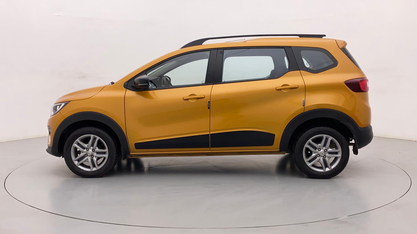 2022 Renault TRIBER RXZ AMT, Petrol, Automatic, 7,135 km, Left Side