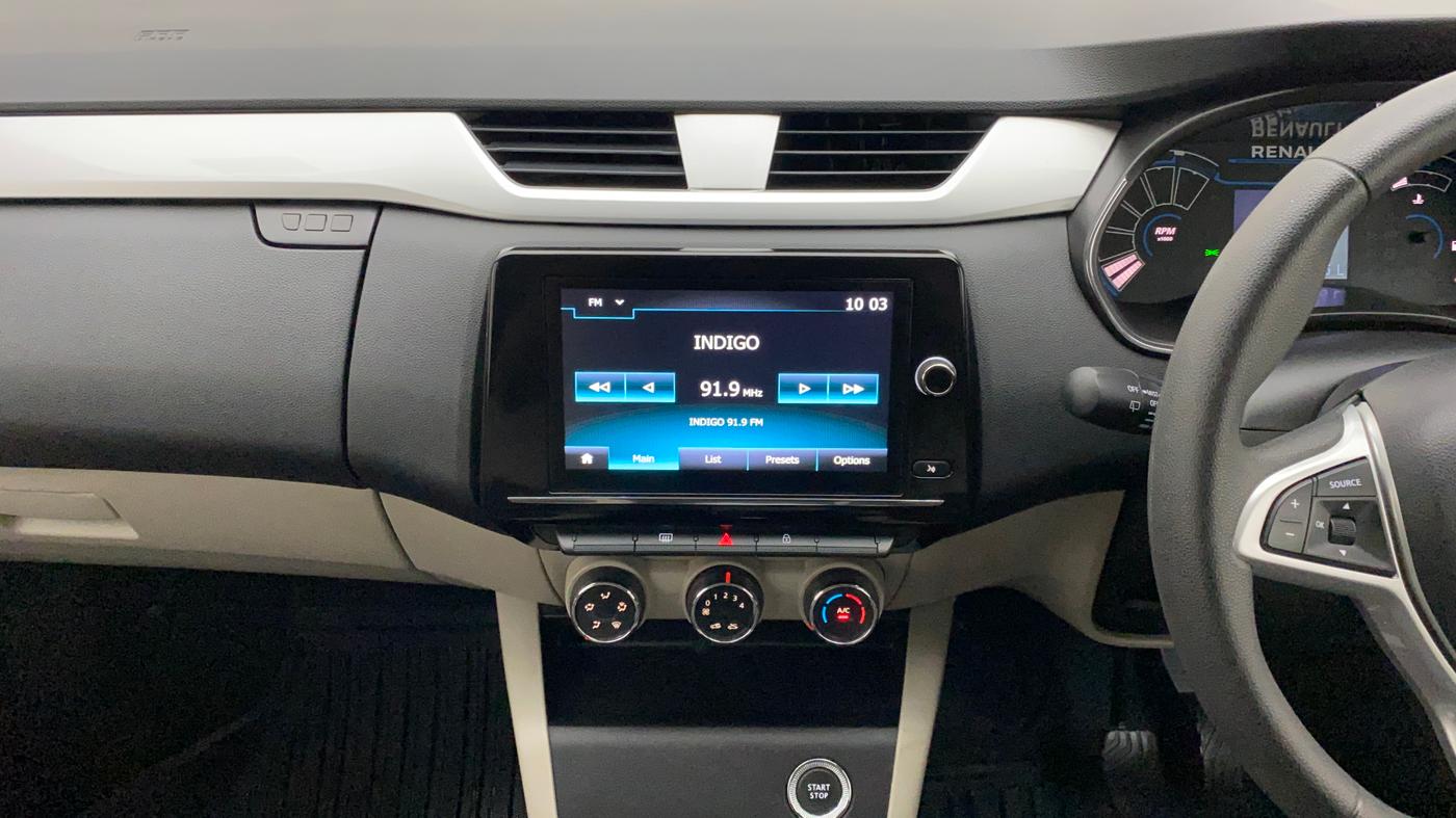 2022 Renault TRIBER RXZ AMT, Petrol, Automatic, 7,135 km, Air Conditioner