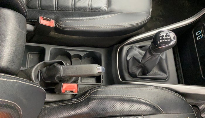 2018 Ford Ecosport TITANIUM + 1.5L DIESEL, Diesel, Manual, 1,32,410 km, Gear Lever