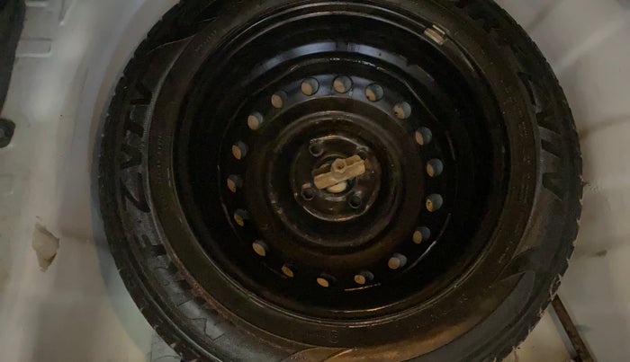 2016 Hyundai Verna FLUIDIC 4S 1.6 VTVT S AT, Petrol, Automatic, 48,274 km, Spare Tyre