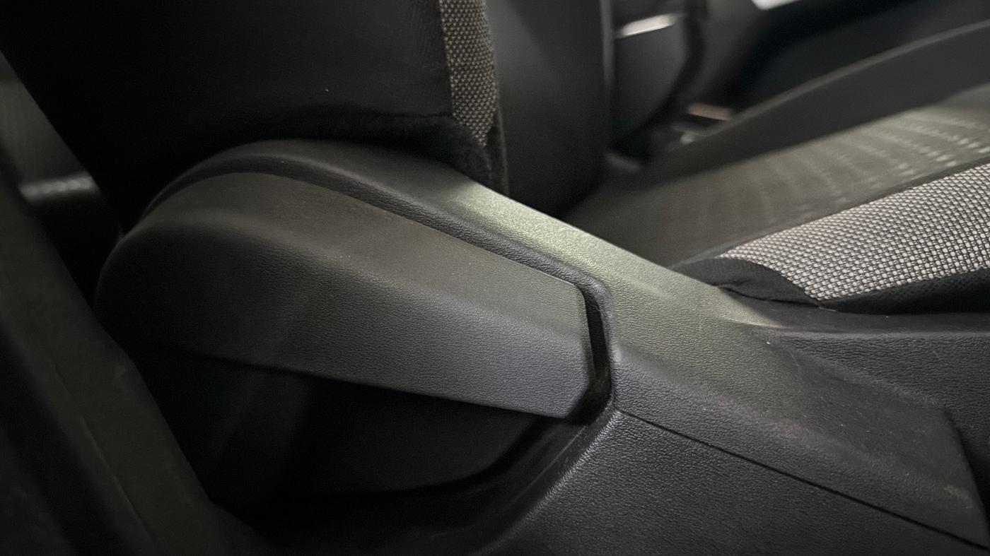 2022 Nissan MAGNITE XV AMT, Petrol, Automatic, 80,226 km, Driver Side Adjustment Panel