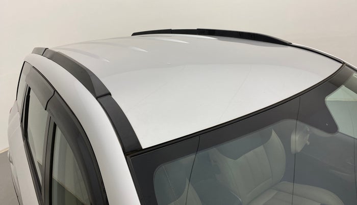 2015 Mahindra XUV500 W6 4X2, Diesel, Manual, 77,326 km, Roof