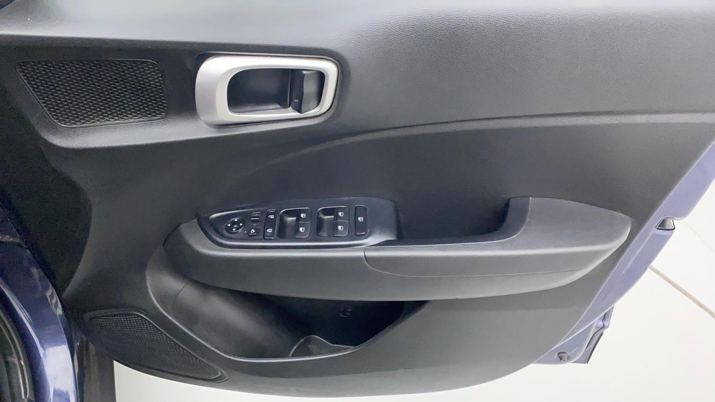 2021 Hyundai VENUE SX PLUS 1.0 TURBO DCT, Petrol, Automatic, 15,003 km, Driver Side Door Panels Control