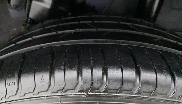 2021 Hyundai VENUE SX PLUS 1.0 TURBO DCT, Petrol, Automatic, 15,003 km, Left Rear Tyre Tread