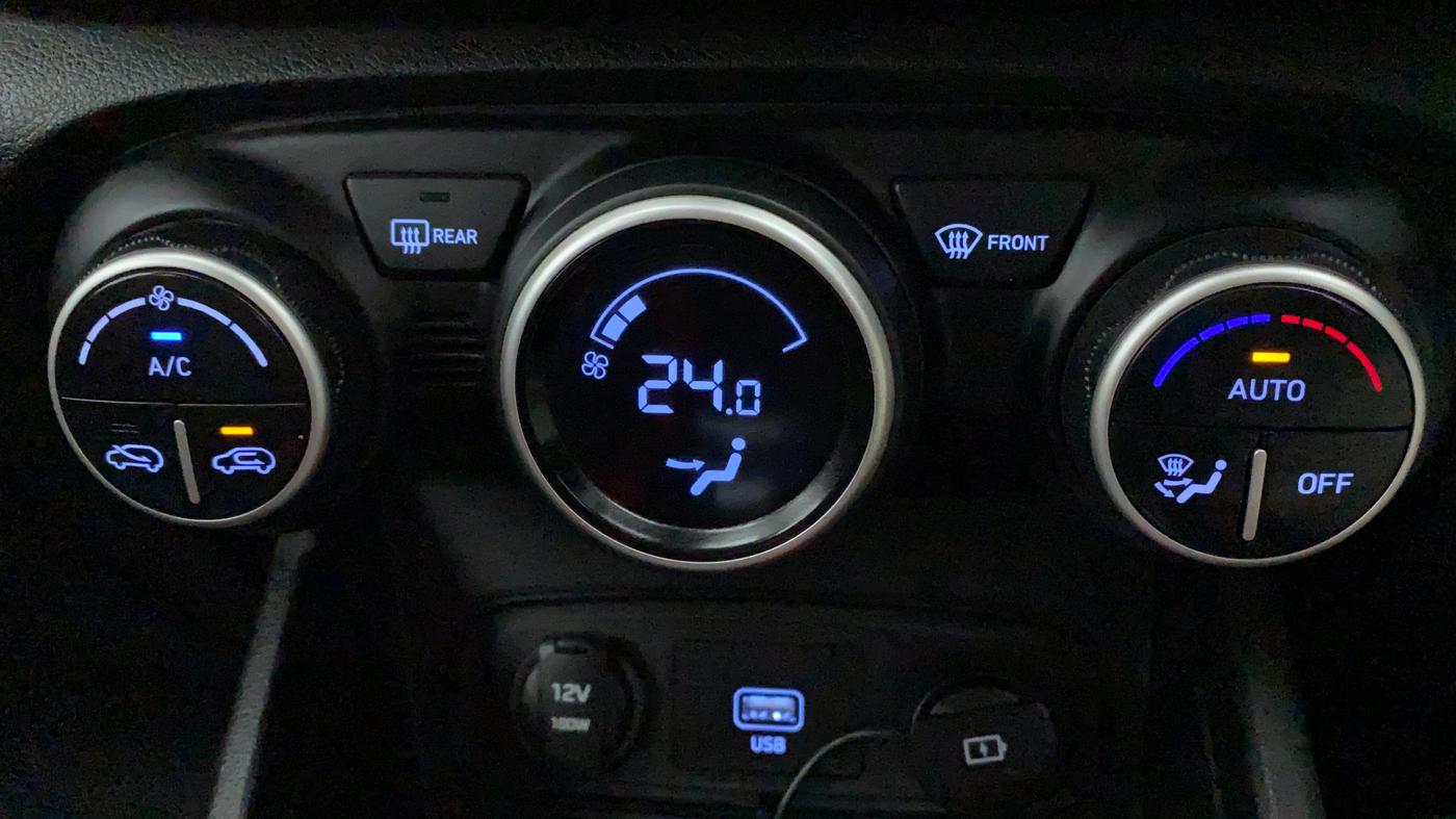 2021 Hyundai VENUE SX PLUS 1.0 TURBO DCT, Petrol, Automatic, 15,003 km, Automatic Climate Control