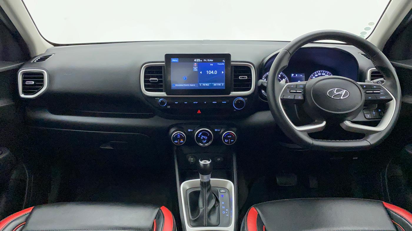 2021 Hyundai VENUE SX PLUS 1.0 TURBO DCT, Petrol, Automatic, 15,003 km, Dashboard