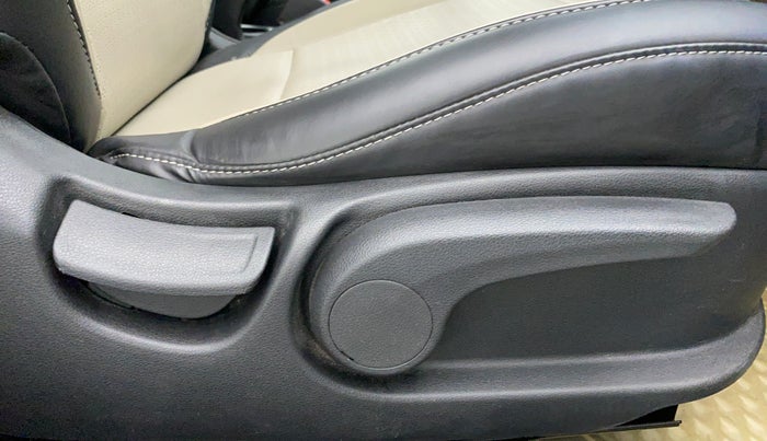 2021 Hyundai Verna SX PETROL MT, Petrol, Manual, 22,228 km, Driver Side Adjustment Panel