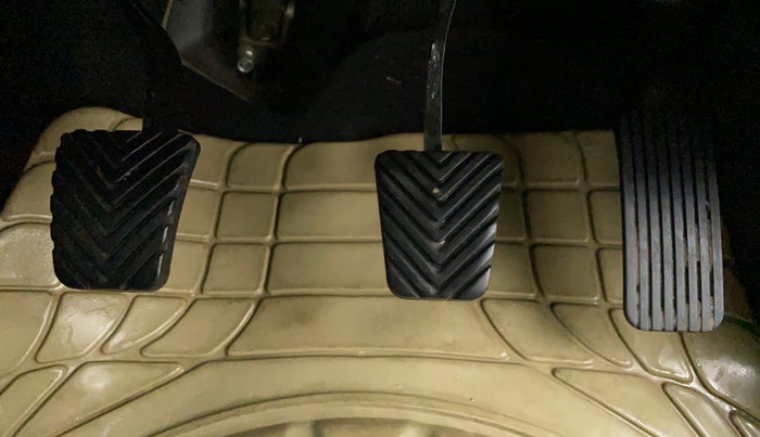 2021 Hyundai Verna SX PETROL MT, Petrol, Manual, 22,228 km, Pedals