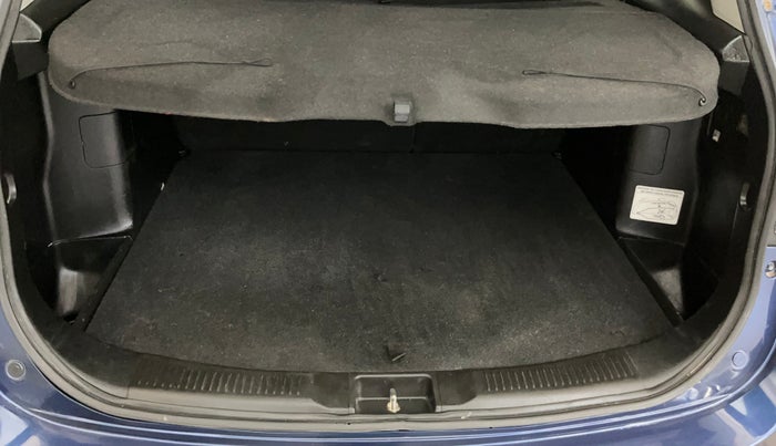 2022 Maruti S Cross ZETA 1.5, Petrol, Manual, 17,273 km, Boot Inside