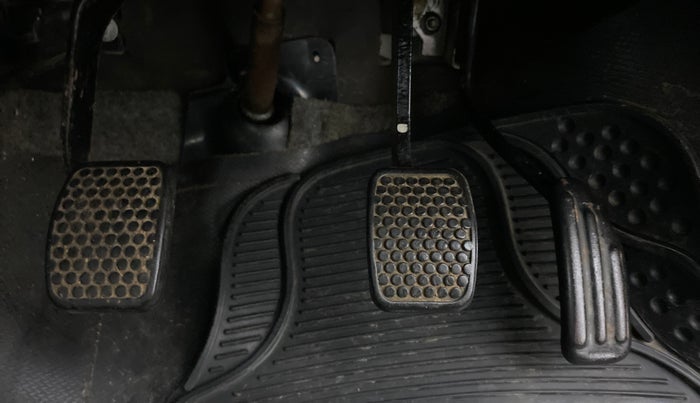 2010 Maruti Alto LXI, Petrol, Manual, 47,633 km, Pedals