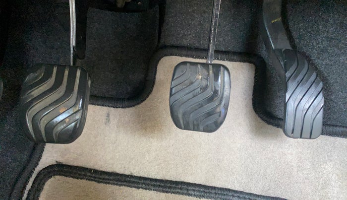 2021 Renault Kwid RXL, Petrol, Manual, 29,042 km, Pedals