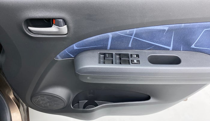 2012 Maruti Ritz ZXI, Petrol, Manual, 44,660 km, Driver Side Door Panels Control