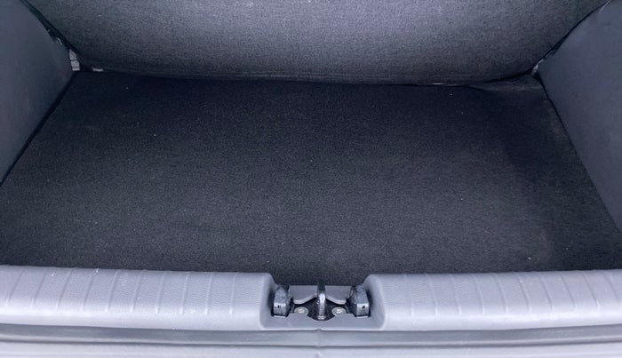 2021 Hyundai GRAND I10 NIOS SPORTZ 1.2 AT, Petrol, Automatic, 2,015 km, Boot Inside